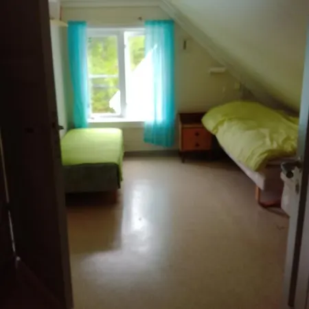 Ulvesund Fyr Bed & Breakfast *